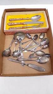 lot 4724 image: Flatware