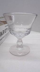 lot 4746 image: Glassware