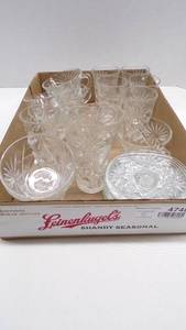 lot 4748 image: Glassware