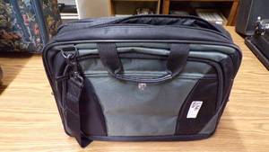 lot 4836 image: Satchels, Computer Bag, Briefcase, etc.