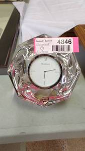lot 4846 image: Clock in a Crystal Base - Very Heavy
