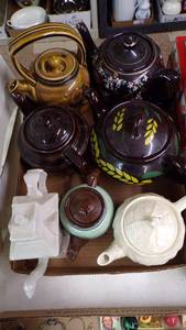 lot 4858 image: Tea Pots