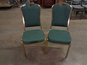 lot 1935 image: Lot of 2 Classico Seating Chairs - Green
