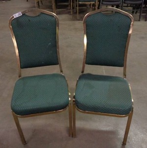 lot 1943 image: Lot of 2 Classico Seating Chairs - Green