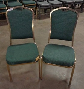 lot 1949 image: Lot of 2 Classico Seating Chairs - Green