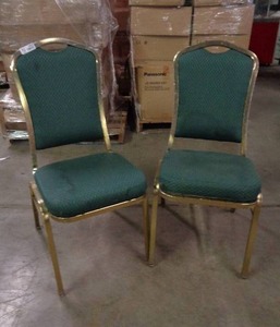 lot 1954 image: Lot of 2 Classico Seating Chairs - Green