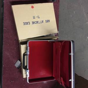 lot 4045 image: Lot of 2 Fordlac Attache Case