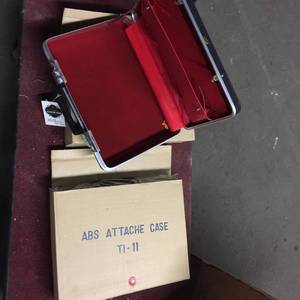 lot 4046 image: Lot of 2 Fordlac Attache Case