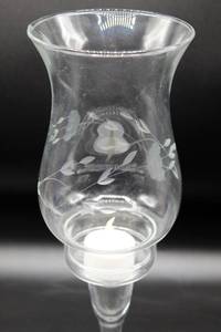 lot 1586 image: Princess House Heritage Crystal Hurricane Candle Holder