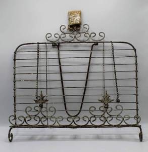 lot 1538 image: New in Box At Home America Decidedly Dover Metal Book Display