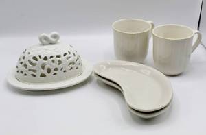 lot 1613 image: White Pottery Lot - Aljia Domed Butter Dish, serving dishes and mugs