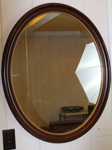 lot 1555 image: Wooden Oval Wall Mirror