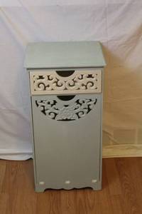 lot 1568 image: Petite Wooden Laundry Hamperside chest with drawer