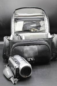 lot 1770 image: Cannon HD10 40GB HDD Digital Camera and Video Recorder