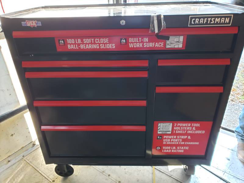 Craftsman 2000 Series 41 In W X 411 In H 7 Drawer Steel Rolling Tool Cabinet Black Msrp 599 