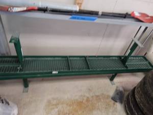 lot 7151 image: 2 outdoor benches.
