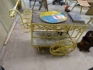 lot 7165 image: Metal decorative yard cart with glass top.