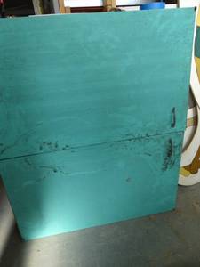 lot 7205 image: Metal cabinet.