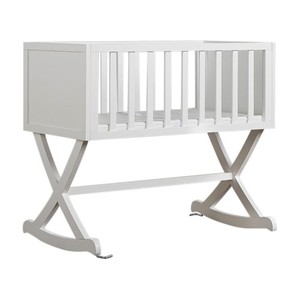 lot 2256 image: Dream On Me Haven Cradle White