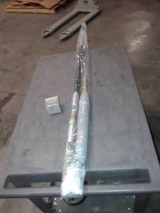 lot 2322 image: Docapole 5-12 Foot Extension Pole Telescopic Light Bulb Changer Window Cleaning