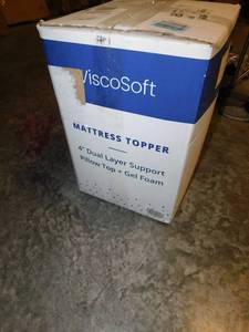 lot 2281 image: Visco Soft Queen Memory Foam Mattress Topper