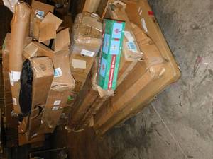 lot 2359 image: Very Large Lot of Misc Items Not Tested May Have Damageor Incomplete Inspect