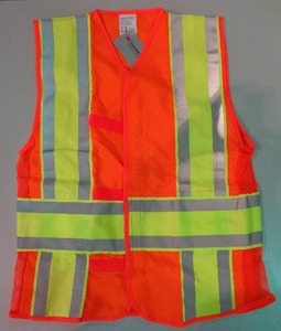 lot 2311 image: 1 Dozen 3M Reflective Construction Safety Vest, Class 2 Size Medium
