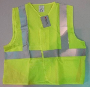 lot 2338 image: 1 Dozen 3M Reflective Construction Safety Vest, Class 2 Size Large