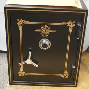 lot 4263 image: SAFE FOR YOUR VALUABLES - World Monetary Exchange Reserve Safe -Nice