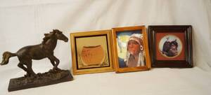 lot 4266 image: Lot of Misc. Items - 3 Small Native Pictures and Heavy Horse