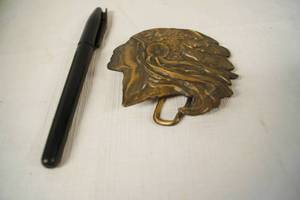 lot 4269 image: Native American Chief Indian Belt Buckle