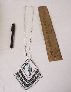 lot 4271 image: Beautiful Native American Bead Jewelry - See Pics Beautiful Work