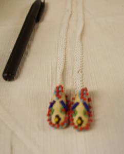 lot 4273 image: Beautiful Native American Bead Jewelry - See Pics Beautiful Work