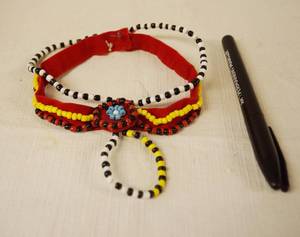 lot 4279 image: Beautiful Native American Bead Jewelry - See Pics Beautiful Work