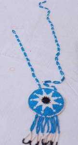 lot 4281 image: Beautiful Native American Bead Jewelry - See Pics Beautiful Work