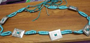 lot 4316 image: Beautiful Hand Made Native American Bead Belt