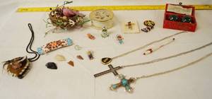 lot 4365 image: Lot of Misc. Items - Arrowheads, Necklaces, Chinese Iron Balls, and More