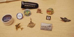 lot 4395 image: Lot of Vintage Boeing Items - Pins, Clippers, and Key Chain