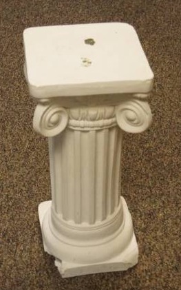 lot 7216 image: Decorative Plaster Podium - Awesome Pedestal for Flowers Matching items on Lots 7215, 7216, 7217
