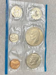 lot 2726 image: 1776-1976 United States Mint Set - Sealed