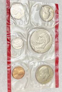 lot 2728 image: 1776-1976 United States Mint Set - D Delaware - In Sealed Plastic