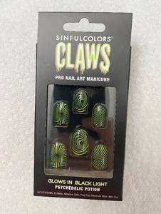 lot 2738 image: Sinful Claws - Pro Nail Art Manicure Nail Set - Psychedelic Potion - NEW Sold for $15 a set