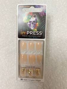 lot 2747 image: IMPRESS- Press on Nail Art Manicure Nail Set - NEW Sold for $15 a set