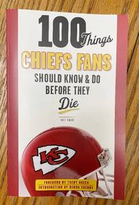 lot 2752 image: CHIEFS FANS Collectible Trivia Book - NEW Never Read - EXCELLENT CONDITION