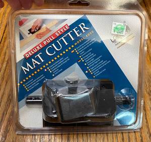 lot 2754 image: Deluxe Style Mat Cutter - Still in Package