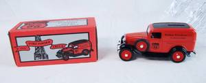 lot 5007 image: ERTL 1932 Ford Powder Truck Die Cast Bank