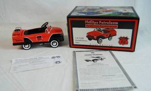 lot 5017 image: Phillips 66 Pedal Car Tanker Bank