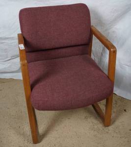 lot 2668 image: Wooden Lobby Chair - Great Style and Comfy Matching Chairs on Lots 2667 &amp 2668