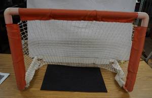 lot 2154 image: Franklin NHL Goal Net