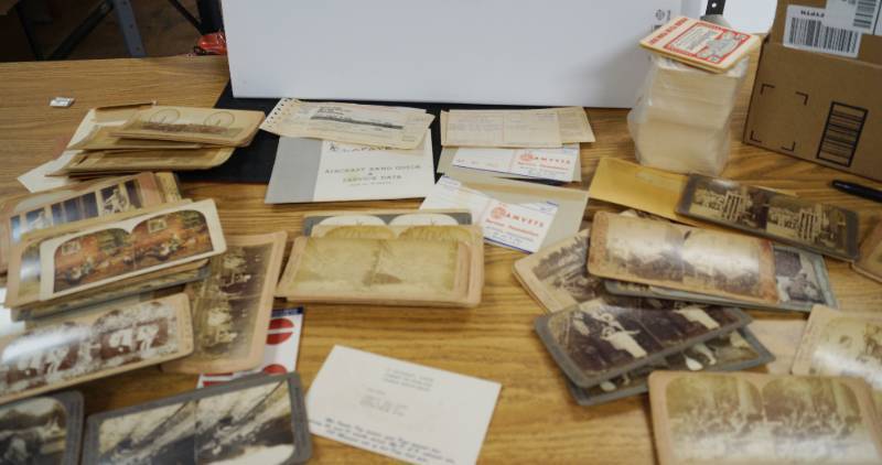 lot 4008 image: Huge Lot of Old Photos